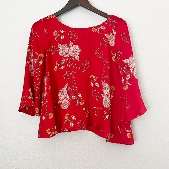 BB Dakota Tops - BB DAKOTA Red Bloom With A View Blouse